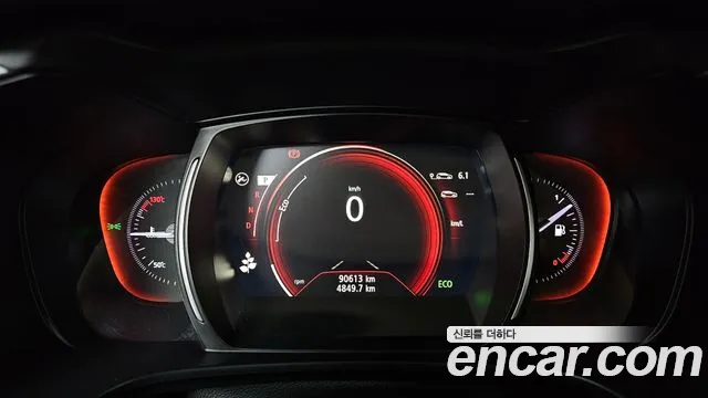Renault-KoreaSamsung Koleos 2020 thumb 8