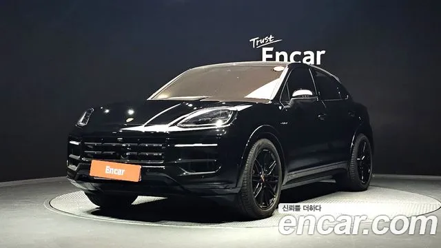 Porsche Cayenne 2025 thumb 11