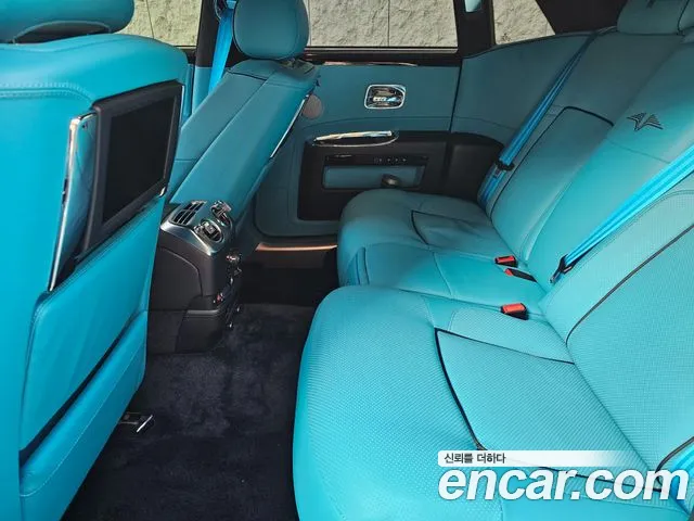 Rolls-Royce Ghost 2014 thumb 10