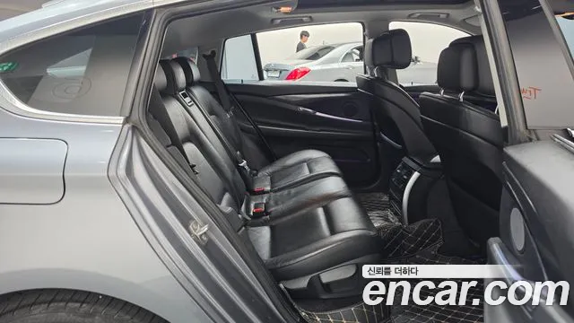 BMW Gran Turismo 2013 thumb 12