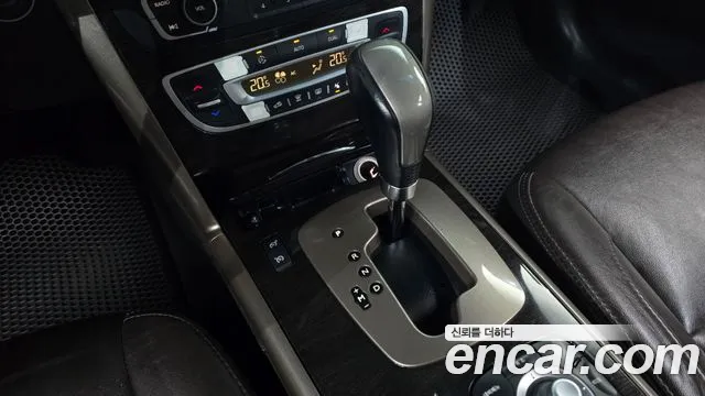 Renault-KoreaSamsung SM5 2013 thumb 9