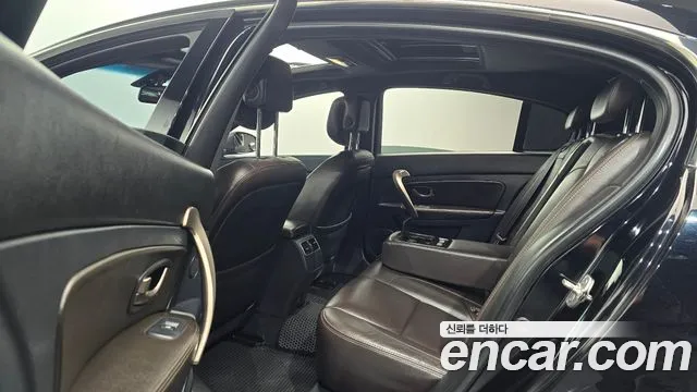 Renault-KoreaSamsung SM5 2013 thumb 11