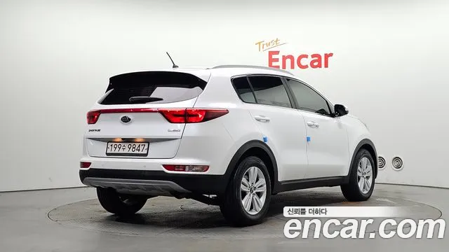 Kia Sportage 2018 thumb 2
