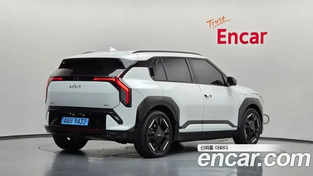 Kia EV3 2025 thumb 2
