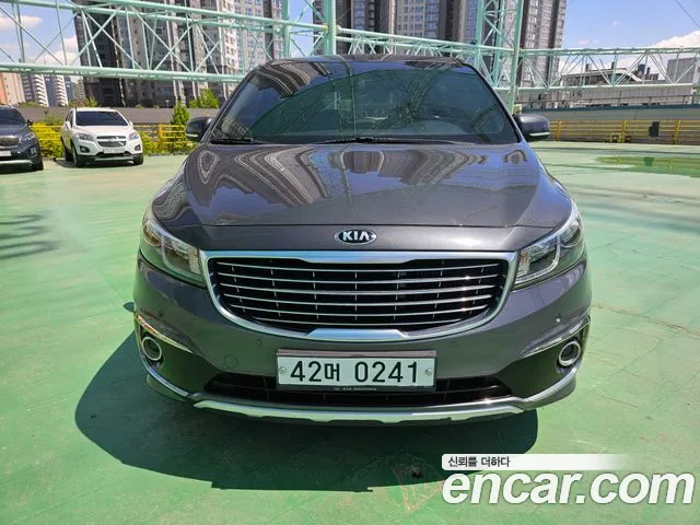 Kia Carnival 2016 thumb 3