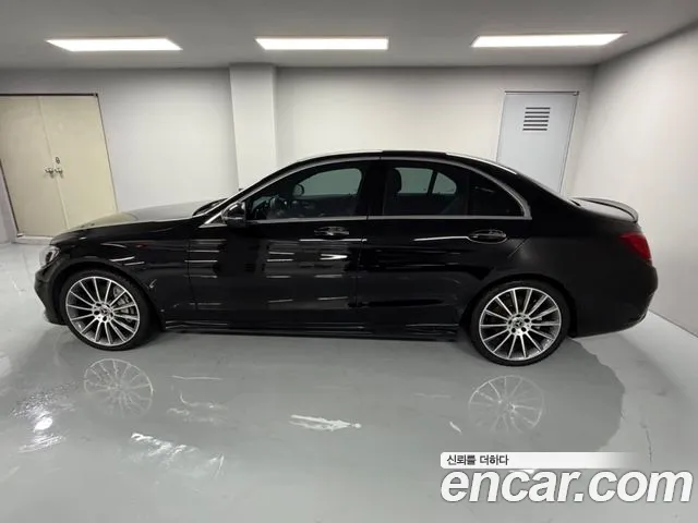 Mercedes-Benz C-Класс 2016 thumb 3