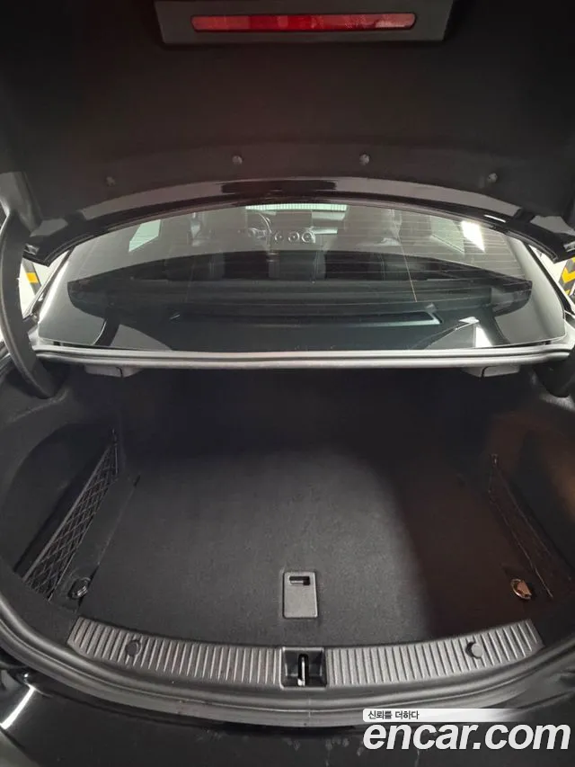 Mercedes-Benz C-Класс 2016 thumb 11