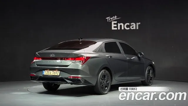 Hyundai Avante 2022 thumb 2