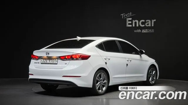 Hyundai Avante 2018 thumb 2