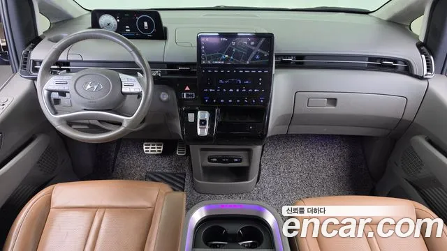 Hyundai Staria 2021 thumb 7
