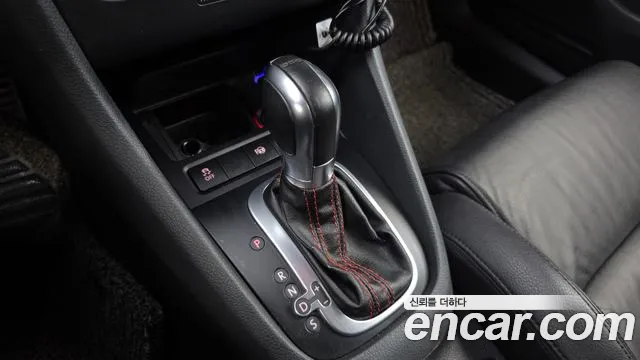 Volkswagen Golf Sportsvan 2011 thumb 9