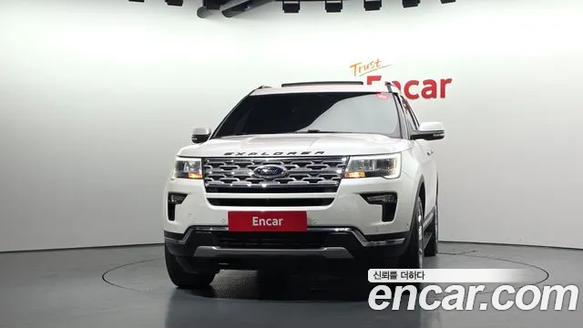 Ford Explorer 2019 thumb 3