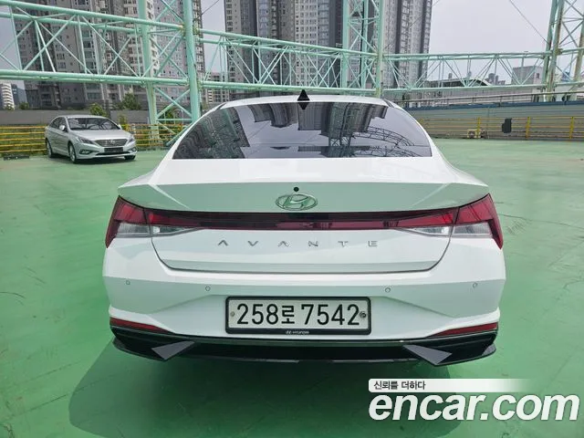 Hyundai Avante 2020 thumb 4