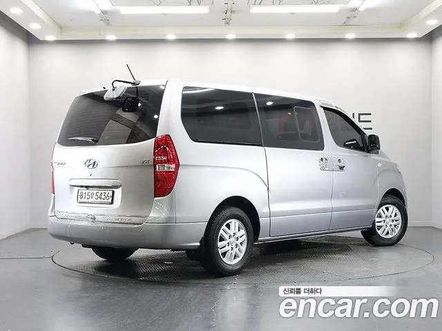 Hyundai Starex 2018 thumb 3