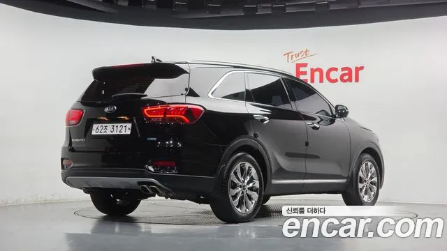 Kia Sorento 2018 thumb 2