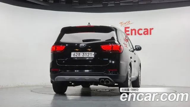 Kia Sorento 2018 thumb 4
