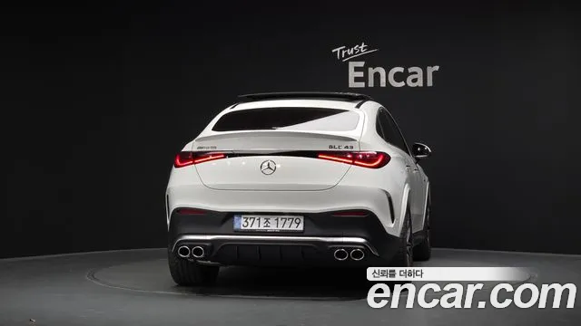 Mercedes-Benz GLC 2026 thumb 4