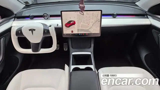 Tesla Model Y 2024 thumb 7