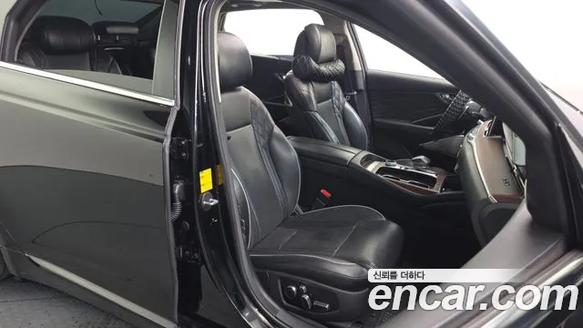 Kia K9 2018 thumb 12