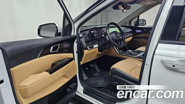 Kia Carnival 2022 thumb 10