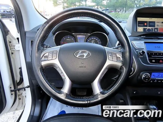 Hyundai Tucson 2012 thumb 8