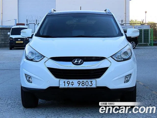 Hyundai Tucson 2012 thumb 11