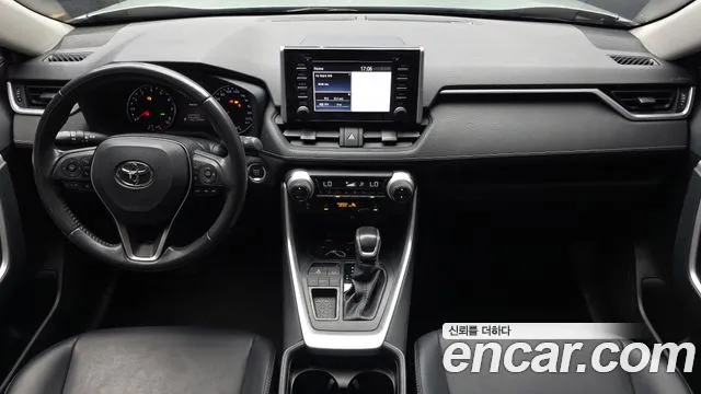Toyota RAV4 2019 thumb 6