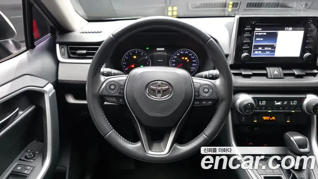 Toyota RAV4 2019 thumb 12