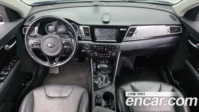 Kia Niro 2017 thumb 7