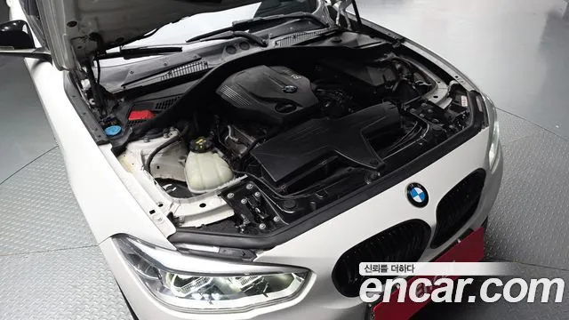 BMW 1-Series 2016 thumb 5