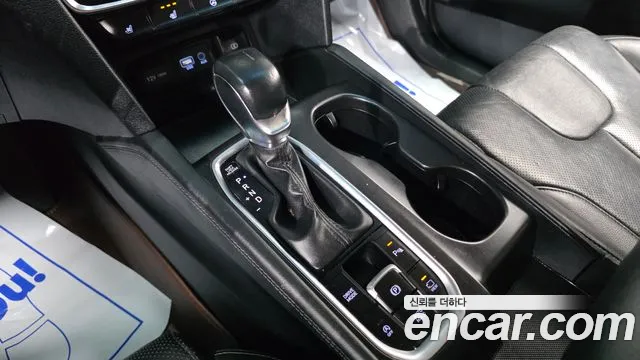 Hyundai Santa Fe 2020 thumb 8