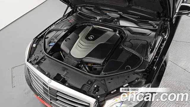 Mercedes-Benz S-Класс 2015 thumb 6