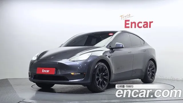 Tesla Model Y 2021 thumb 12