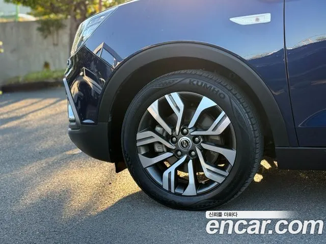 KG_Mobility_Ssangyong TIBOLI 2018 thumb 5