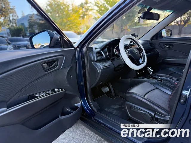 KG_Mobility_Ssangyong TIBOLI 2018 thumb 10