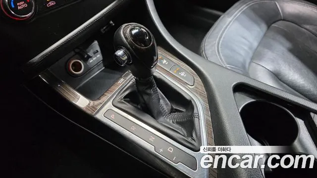 Kia K5 2011 thumb 9
