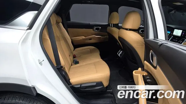 Kia Sorento 2023 thumb 11