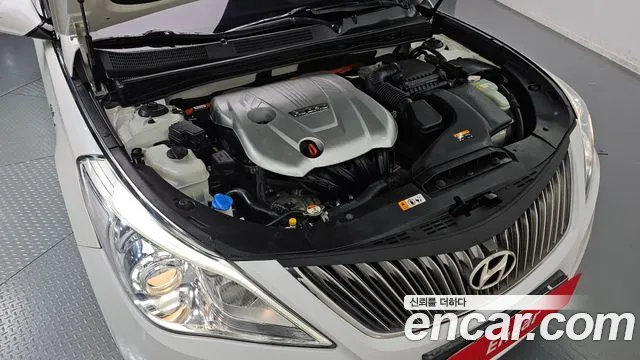 Hyundai Grandeur 2015 thumb 6