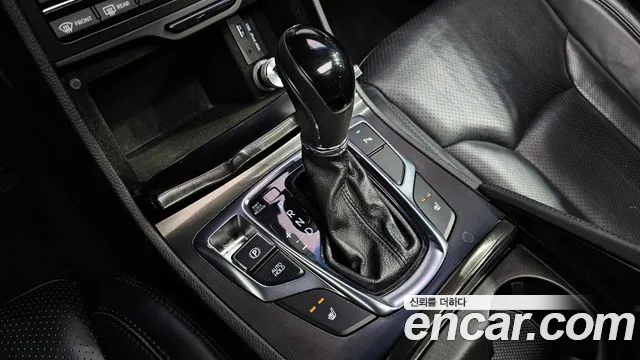 Hyundai Grandeur 2015 thumb 9