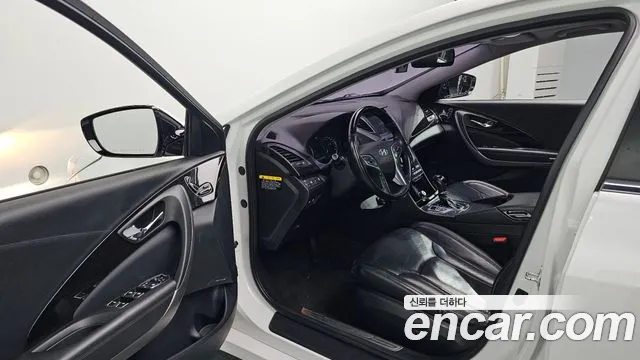 Hyundai Grandeur 2015 thumb 10