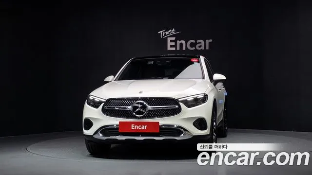 Mercedes-Benz GLC 2026 thumb 3