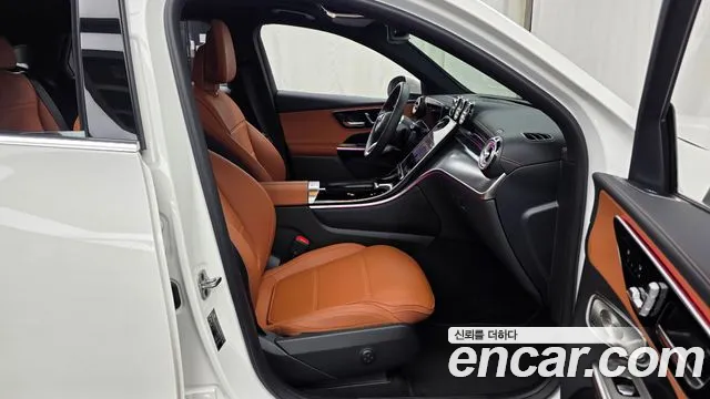 Mercedes-Benz GLC 2026 thumb 11