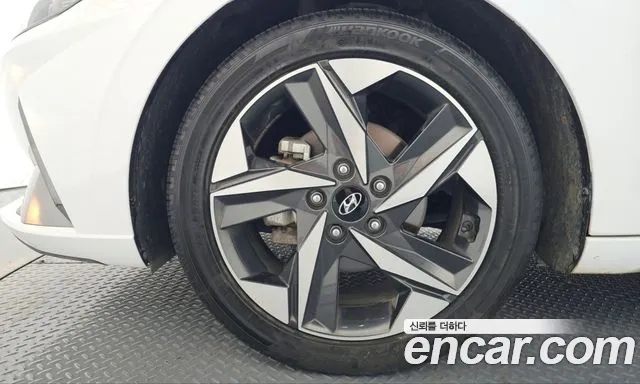 Hyundai Avante 2022 thumb 5