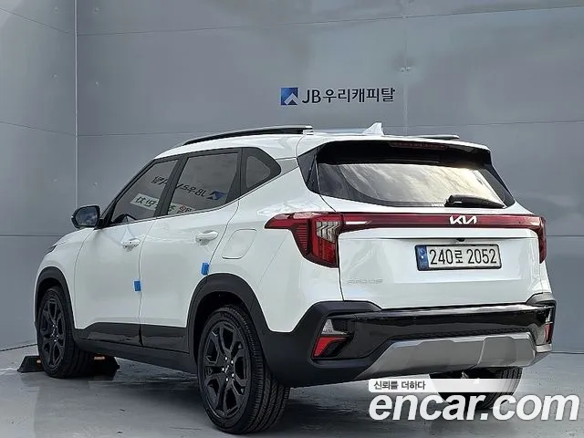 Kia Seltos 2023 thumb 4