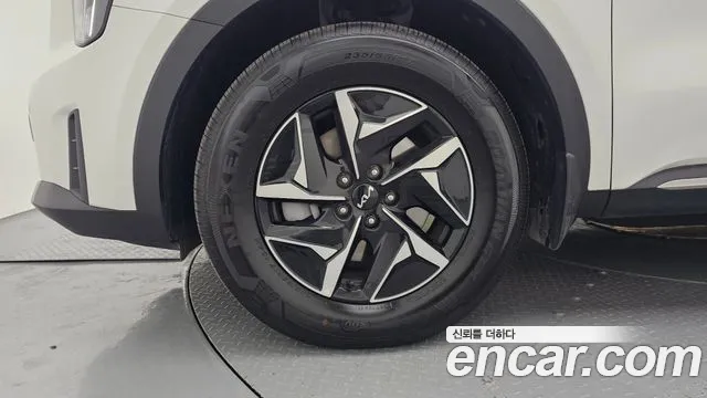 Kia Sorento 2025 thumb 5
