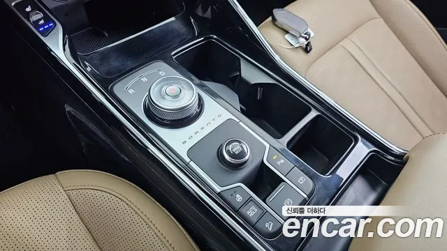 Kia Sorento 2025 thumb 9