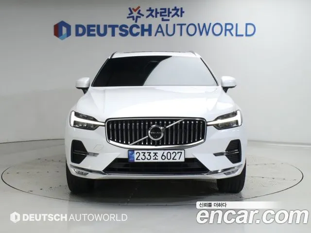 Volvo XC60 2024 thumb 3