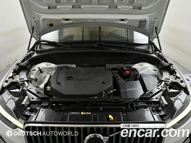 Volvo XC60 2024 thumb 6
