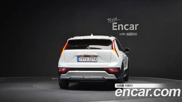 Kia Niro 2022 thumb 3