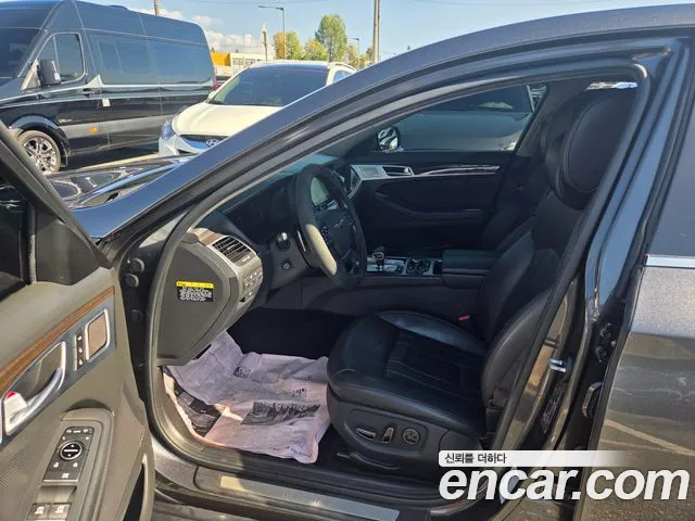 Genesis G80 2018 thumb 7